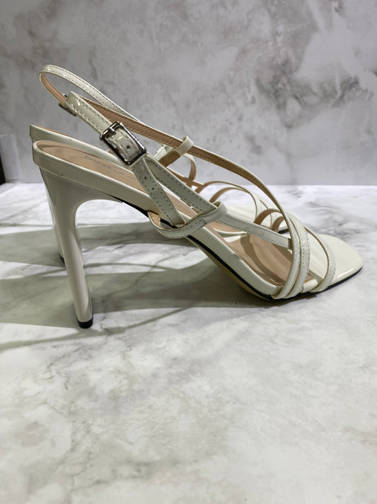 Sandalo con tacco bianco