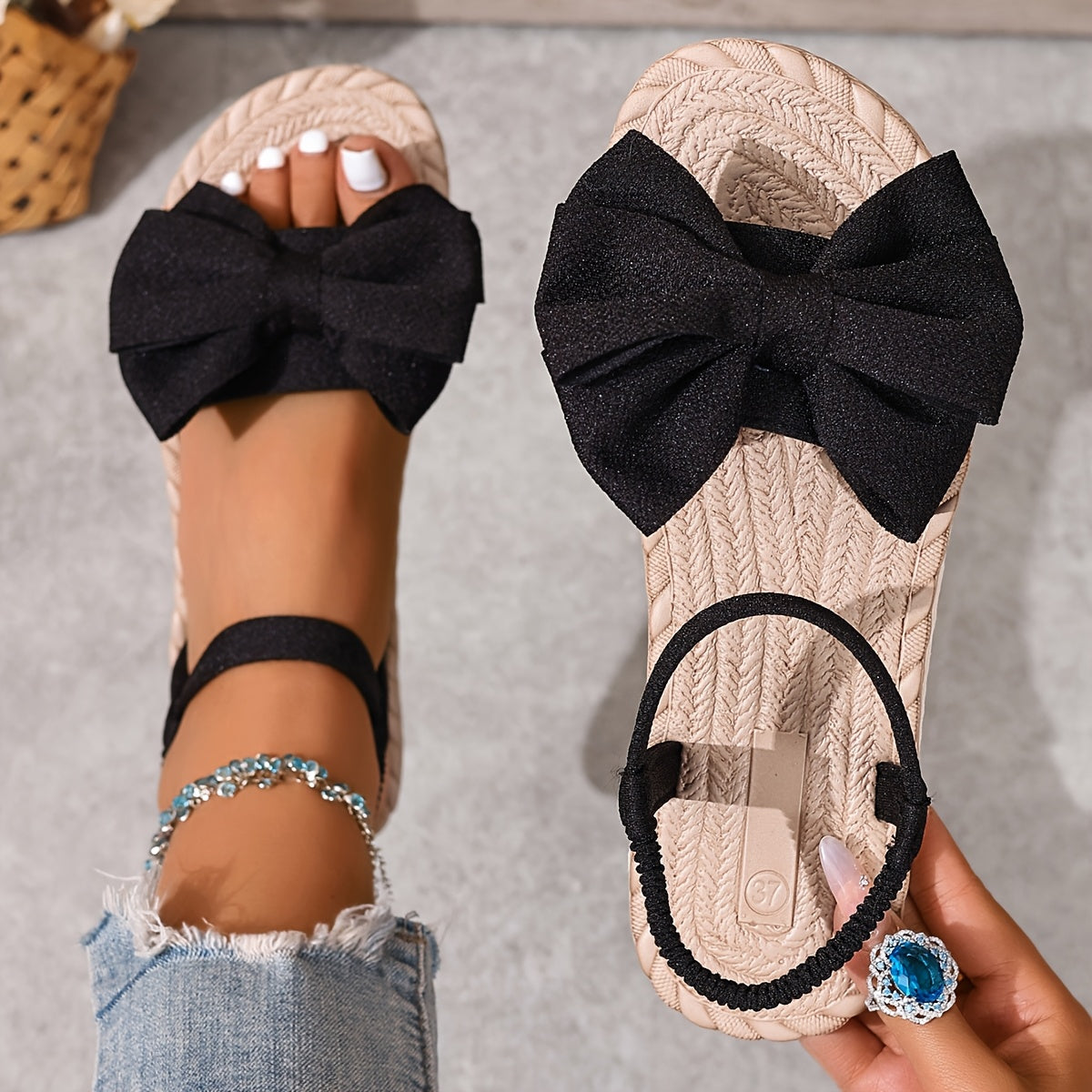 Women'S Slip-On Flat Sandals with Large Bow Detail - Comfortable Open-Toe Beach Shoes, Lightweight EVA Sole, Breathable Fabric Upper, All-Season Casual Wear, Strappy Sandals