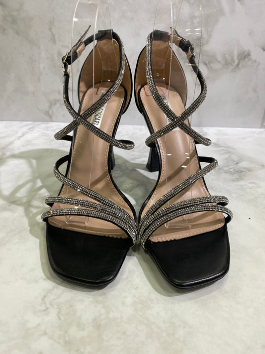 Sandalo con tacco nero