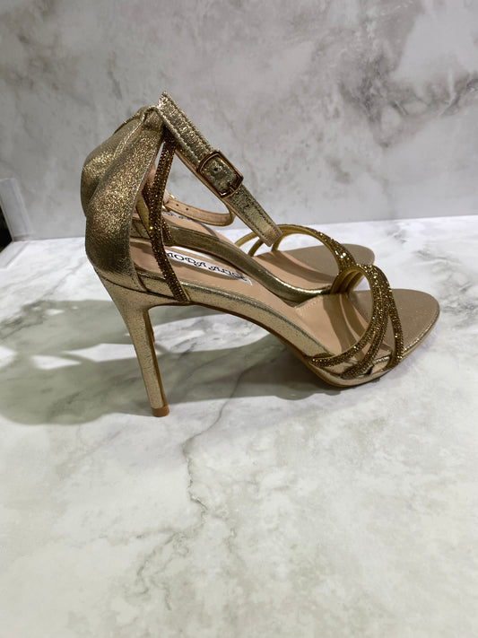Sandalo con tacco oro