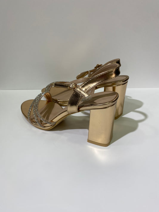 Sandali champagne eleganti con tacco largo