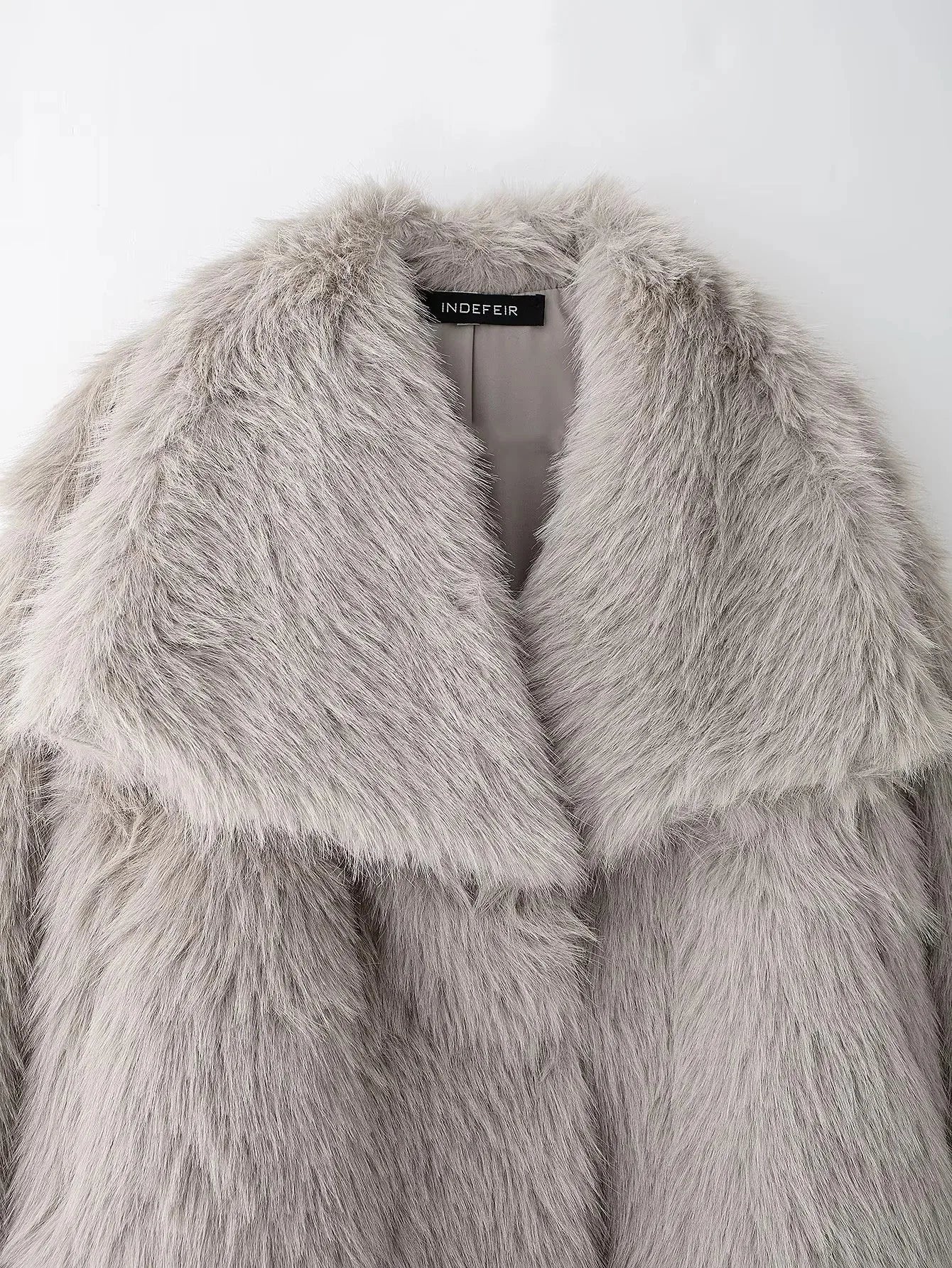 Giacca pelliccia donna lunga con collo ampio