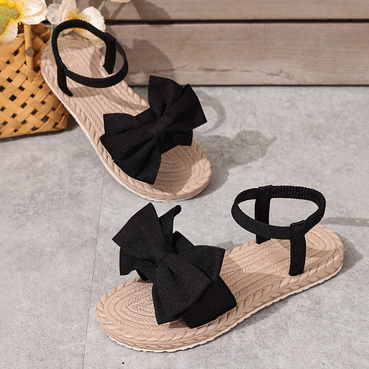Women'S Slip-On Flat Sandals with Large Bow Detail - Comfortable Open-Toe Beach Shoes, Lightweight EVA Sole, Breathable Fabric Upper, All-Season Casual Wear, Strappy Sandals
