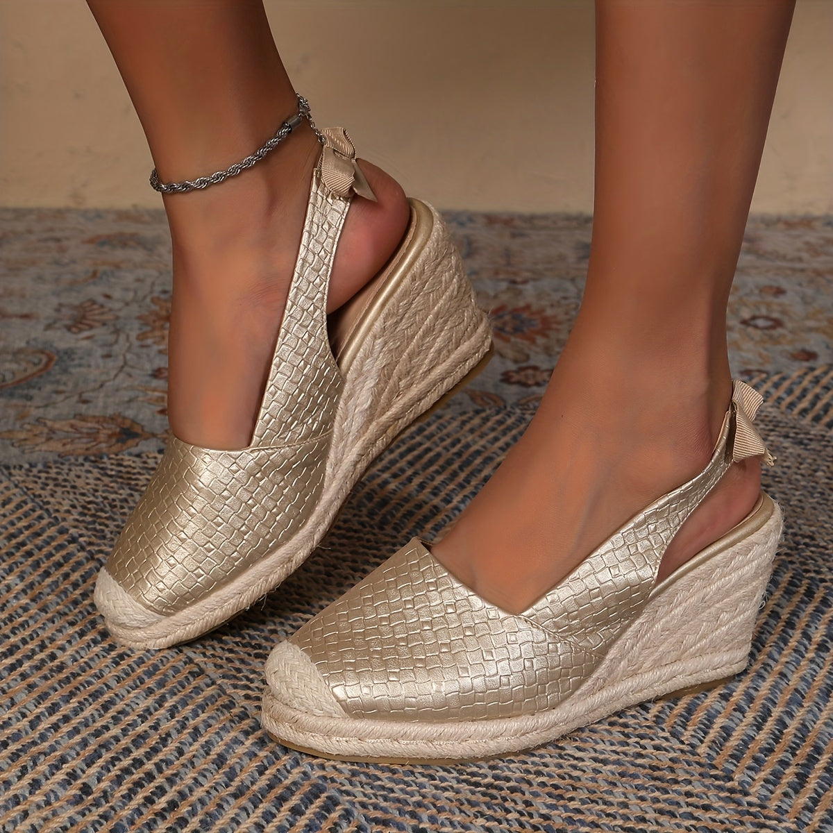 Zeppe con Punta Chiusa e Lacci – Stile Espadrillas ZGS