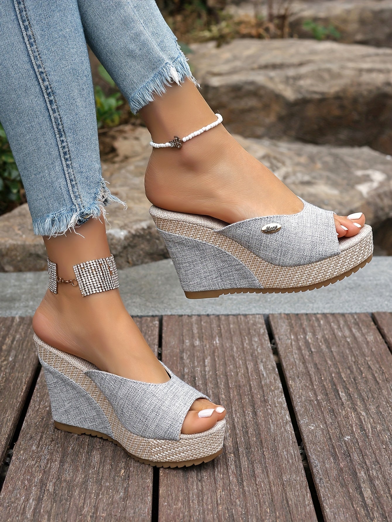 Zeppe Espadrillas Nere con Dettaglio Fibbia – Punta Aperta ZGS