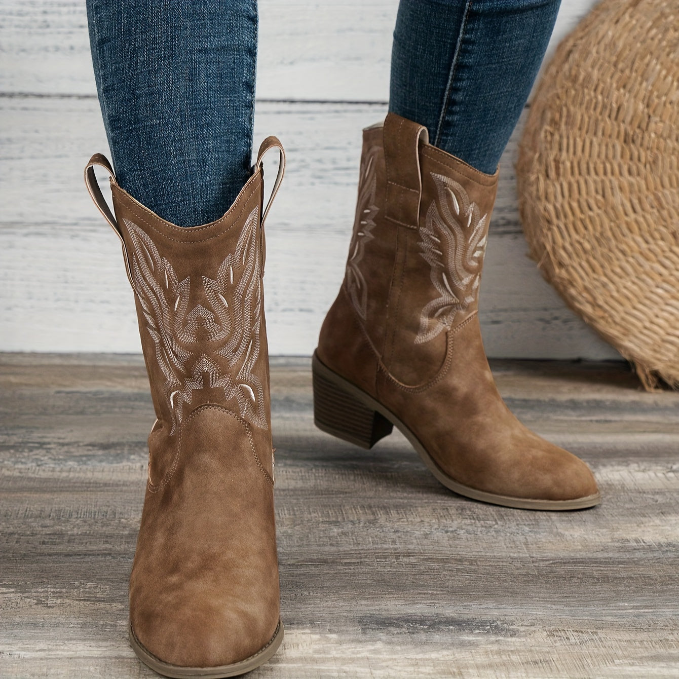 Stivale texano ecocamoscio punta affusolata – slip‑on