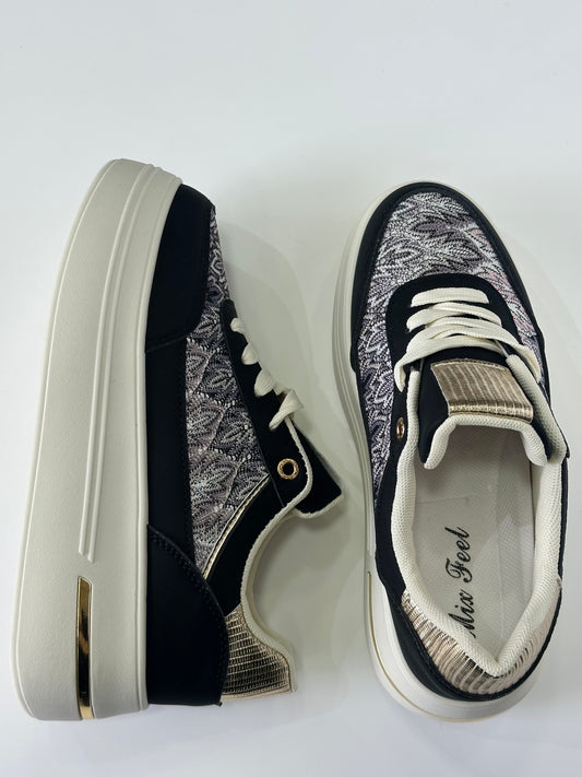 MARTA – sneakers nera con para alta