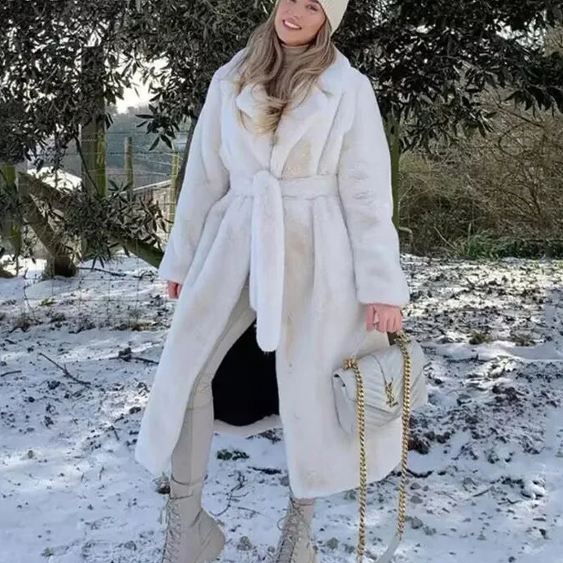 Cappotto lungo in Eco-Pelliccia da donna