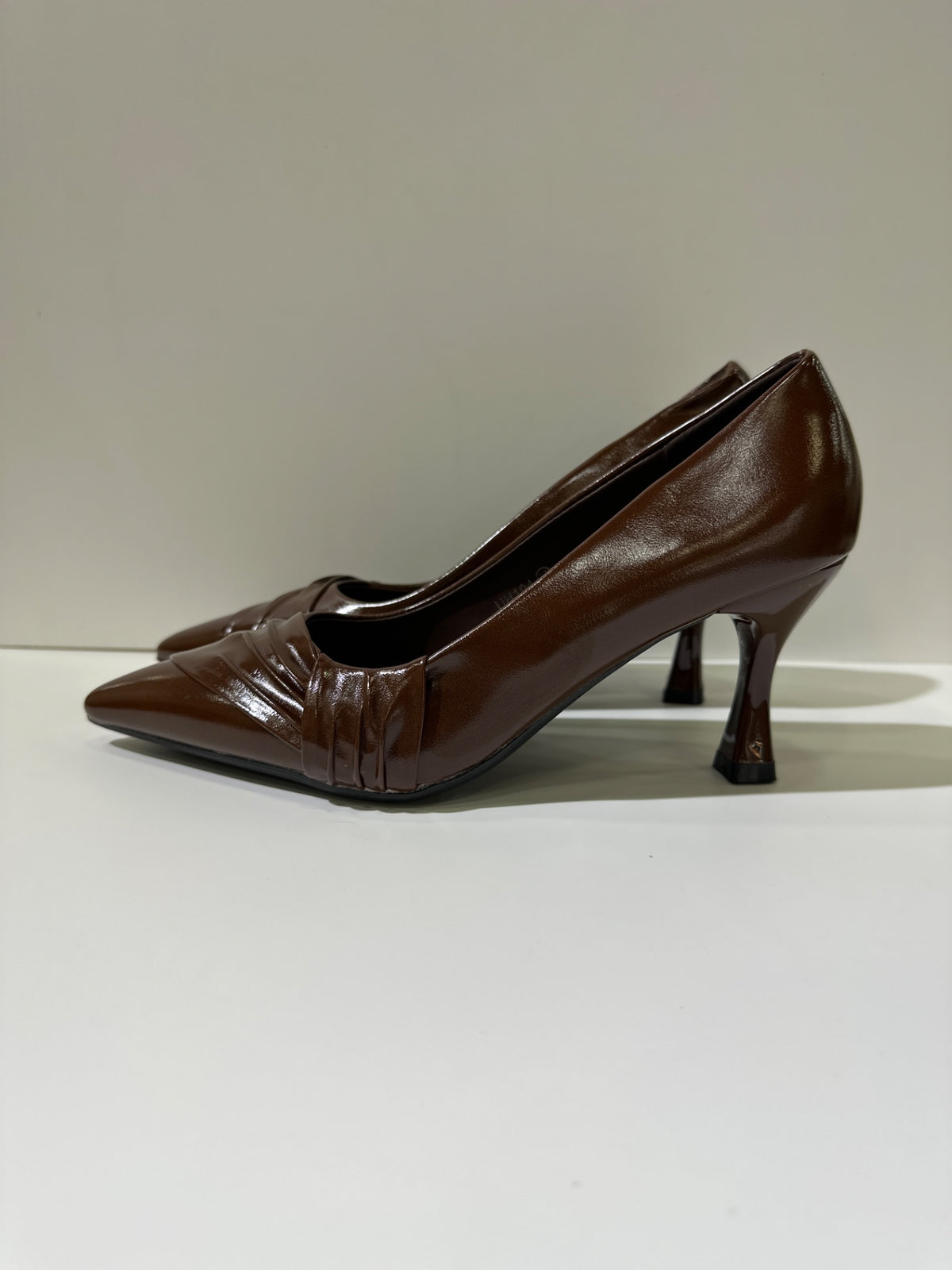 catalog-owner-cad28561c3215c579b30e6d16dfde5c10a795e0095f31a3bdaea53a08634bb9f:image:712