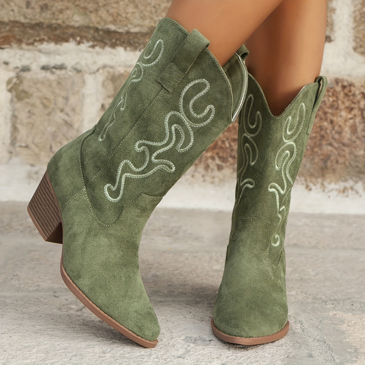 Stivale texano vintage con ricamo – slip‑on