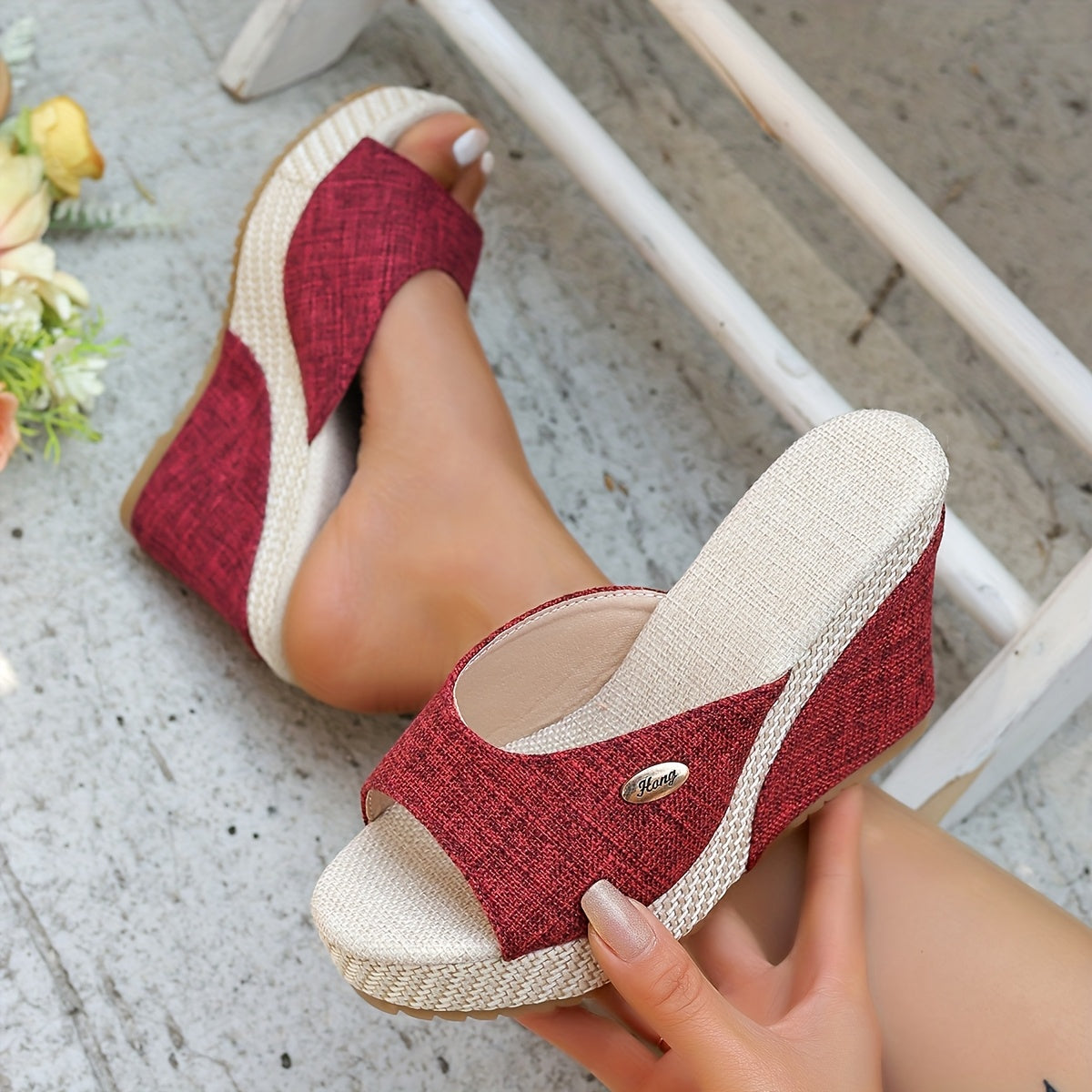 Zeppe Espadrillas Nere con Dettaglio Fibbia – Punta Aperta ZGS