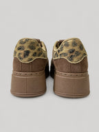 Sneakers NOVA, colore marrone, vista posteriore: suola platform.