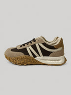 Sneakers JUNE, colore marrone, vista del lato opposto: finitura con pannelli a contrasto.