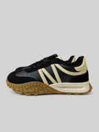 Sneakers JUNE, colore nero, vista del lato opposto: finitura con pannelli a contrasto.