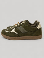 Sneakers ROSA, colore verde, vista del lato opposto: finitura con inserti texturizzati.