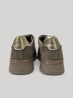 Sneakers ORLA, colore taupe, vista posteriore: suola platform.