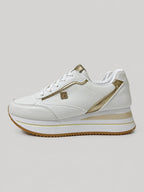 Sneakers ZARA, colore bianco, vista del lato opposto: finitura con pannelli a contrasto, suola platform.