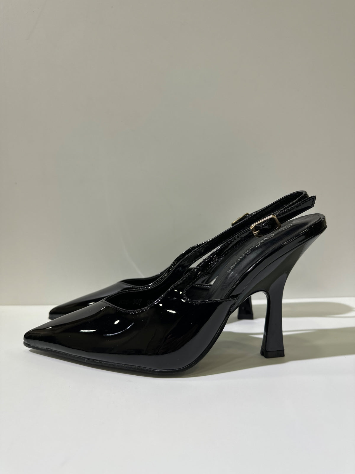 nebula-color-0903f683e51f5305f005ae2bd8c4fd9577ede73eba0a44174ed3ebf414057f1e:image:517