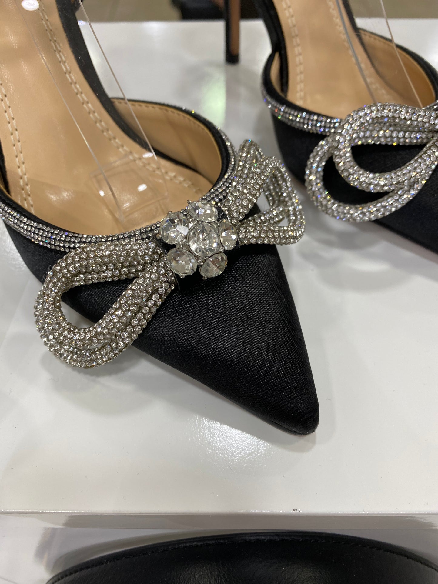 CINDY - sandali neri con fiocco glitter